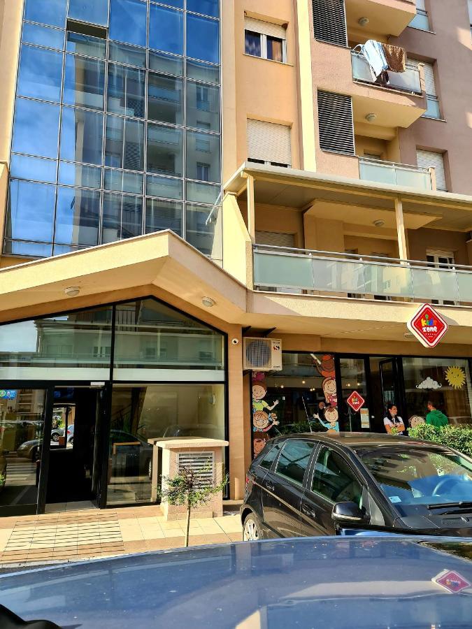 Apartman Bogdan 2 Διαμέρισμα Ποντγορίτσα Εξωτερικό φωτογραφία